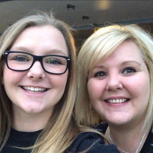 Meet your Posher, Karla